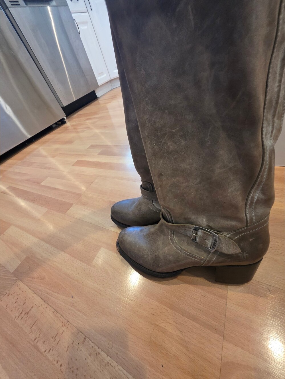 Frye Boots, Size 10 - Picture 2 of 3